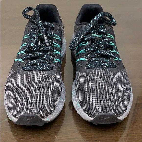 Nike gray/black Fitsole, size 7. Hardly worn 🖤 - Picture 1 of 5